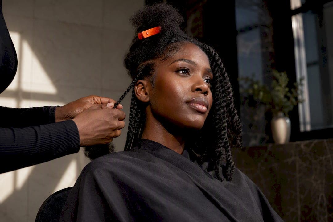 Preview Braids vs Twists for Black Hair: 1–3 vs 4–8 Weeks